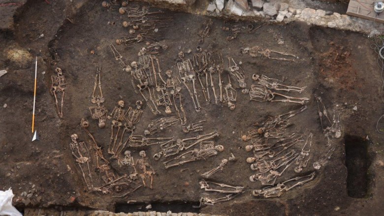 Medieval and modern cemetery with more than 22,000 skeletons, © Stadtmuseum St. Pölten Medieval and modern cemetery with more than 22,000 skeletons, © Stadtmuseum St. Pölten