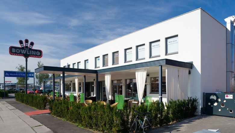 Außenansicht NXP Bowling, © Werner Jäger Außenansicht NXP Bowling, © Werner Jäger
