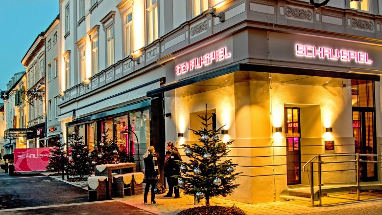 blickfang-am-rathausplatz-2, © Schau.Spiel blickfang-am-rathausplatz-2, © Schau.Spiel