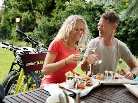 Refreshments in the Traisental, &copy; Mostviertel