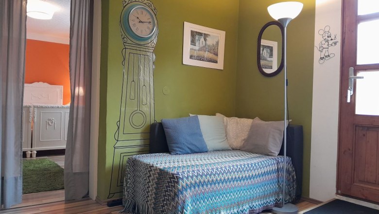 Guest bed, &copy; Ramona Haberl