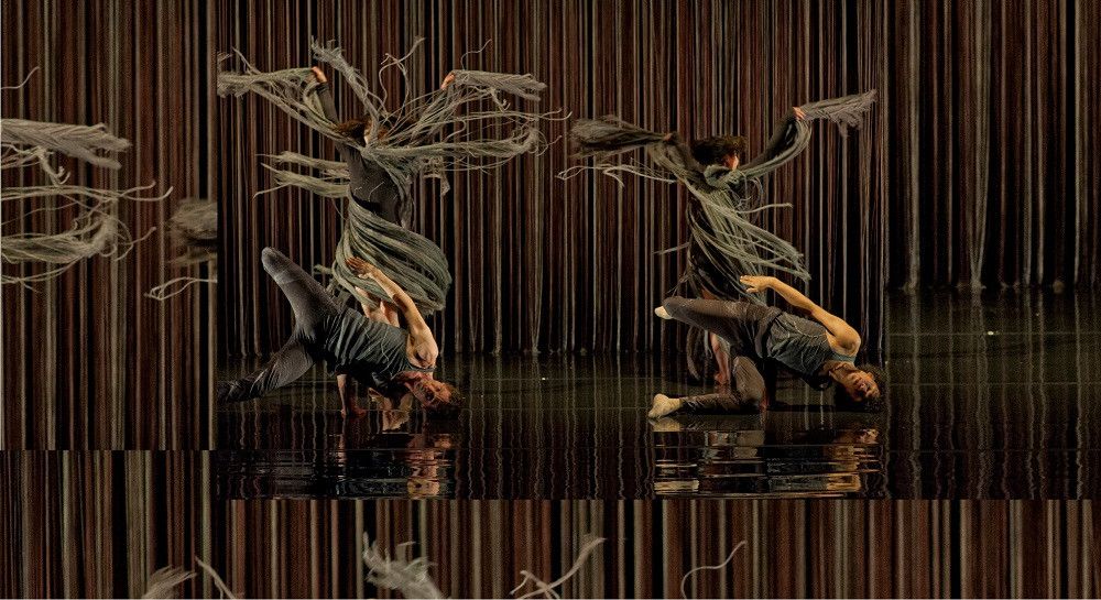Eine kaleidoskopische Reise durch fast 30 Jahre seines choreografischen Schaffens.