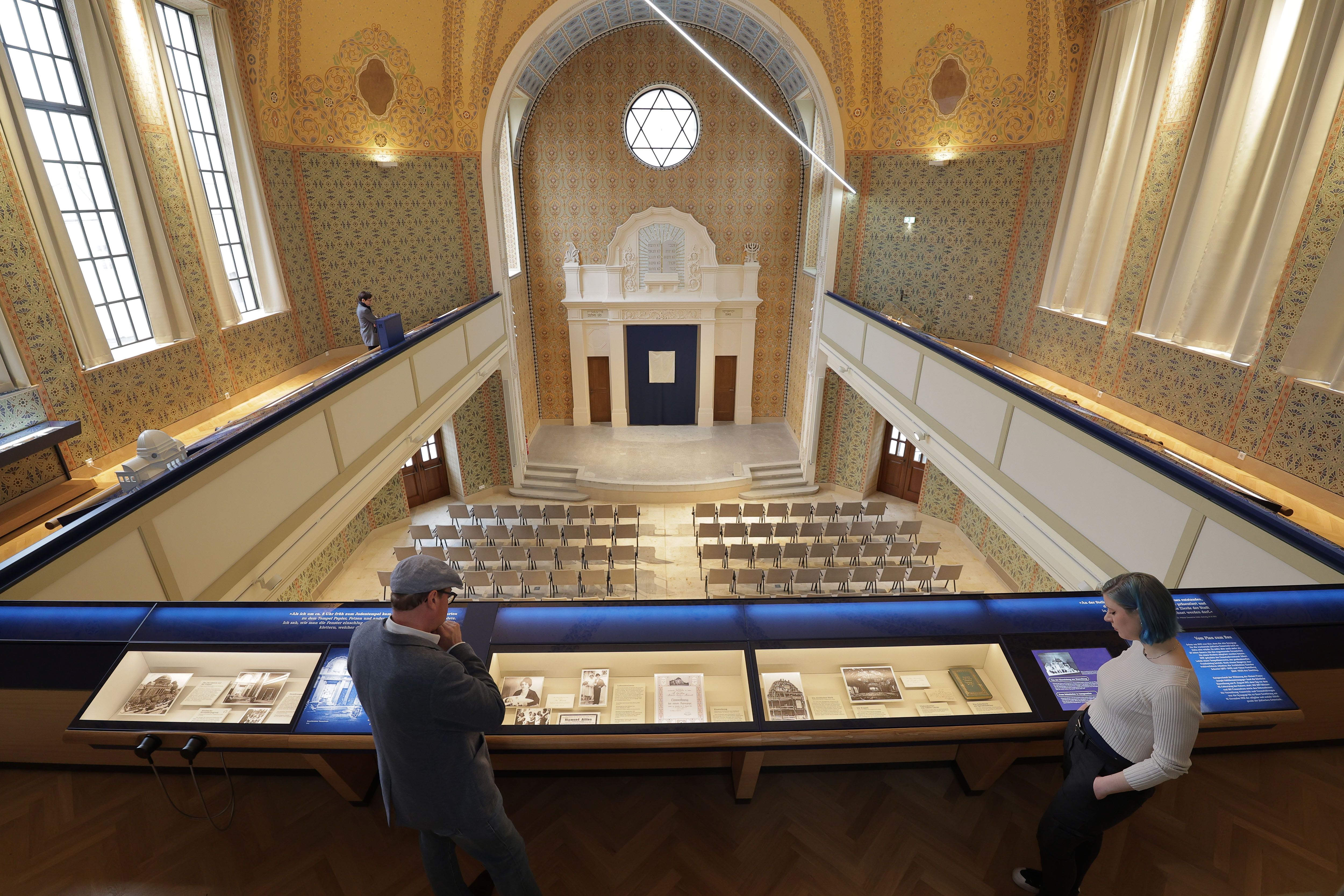 Dauerpräsentation "Die Synagoge und ihre Gemeinde"