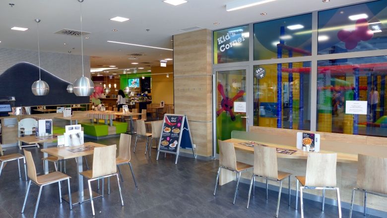 Mömax Restaurant