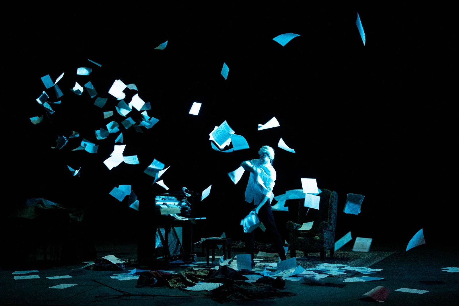27_Mozart&Salieri_C_BadischesStaatstheaterKarlsruhe.jpg