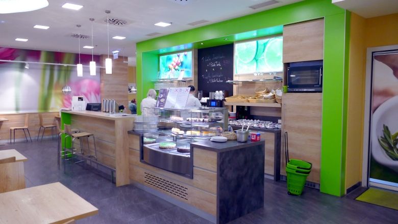 Mömax Restaurant