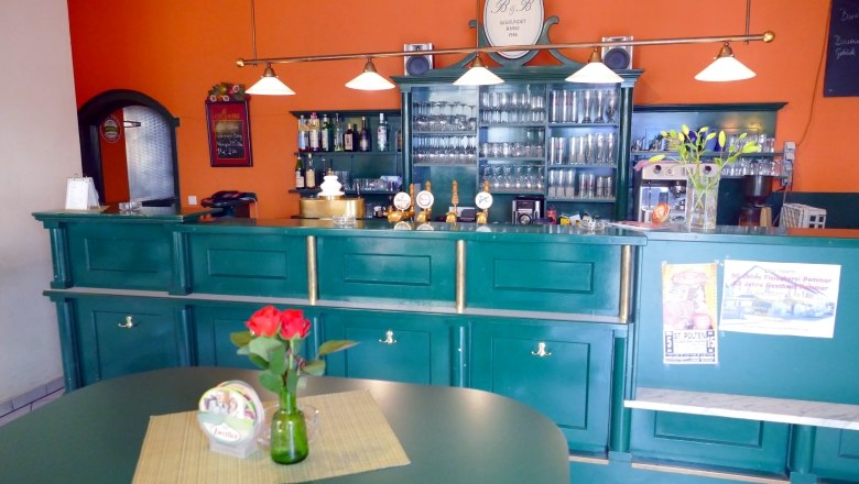 B&B Beer and rolls, &copy; Marketing St.P&ouml;lten GmbH