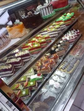 G&uuml;l confectionery, &copy; Konditorei G&uuml;l