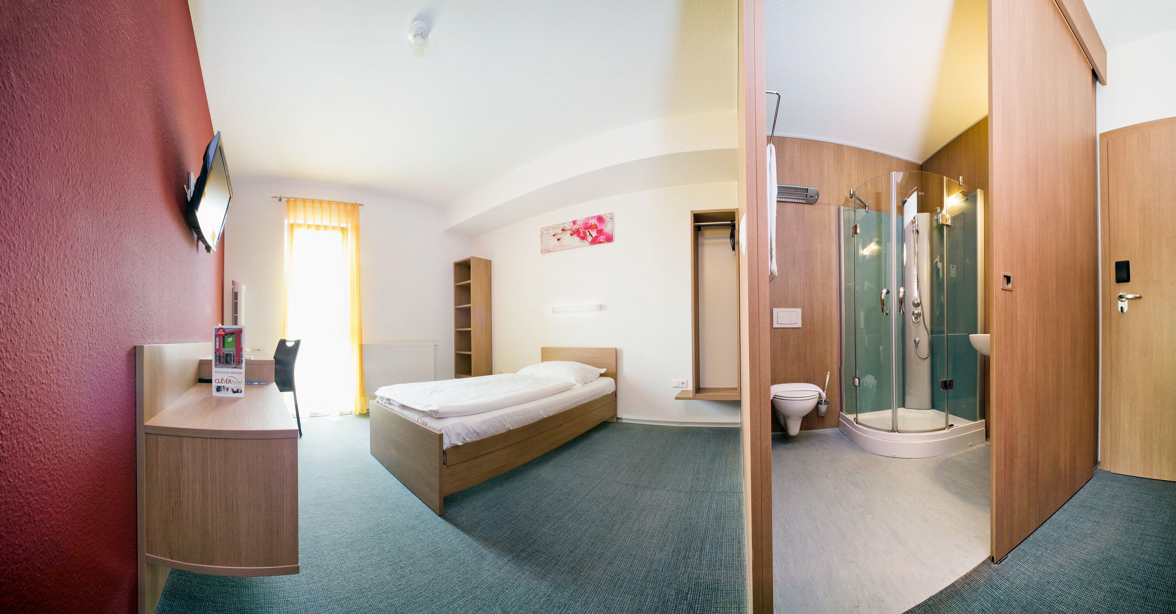 Panorama single room