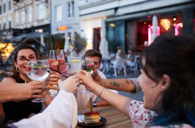 Cheers in St. Pölten , © Rupert Pessl