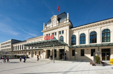 Bahnhofsgebäude, © Werner Jäger