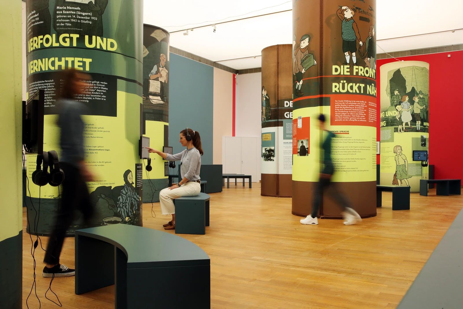 Ausstellungsansicht _Kinder des Krieges_ © NÖ Museum Betriebs GmbH, Weinfranz-5.JPG