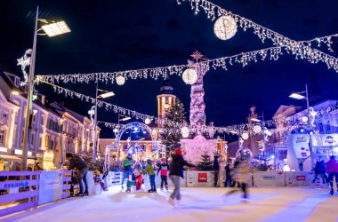 Eislaufplatz am Rathausplatz, &copy; Josef Bollwein