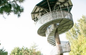 Viehofner Seen observation tower, &copy; schwarz-koenig.at