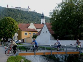Cycling along the Fladnitz Valley cycle route, &copy; Geitzenauer