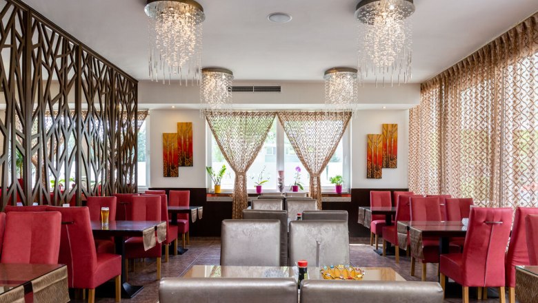 Liu's Cooking Restaurant, &copy; Liu's Cooking