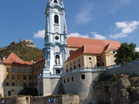 D&uuml;rnstein Abbey, &copy; Donau N&Ouml;_Beyondarts