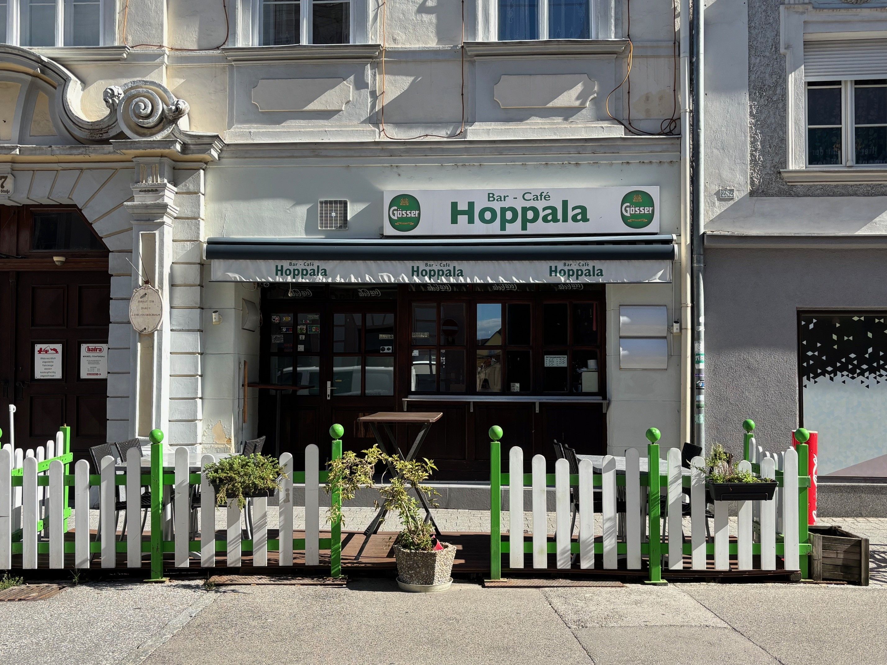 Café Bar Hoppala