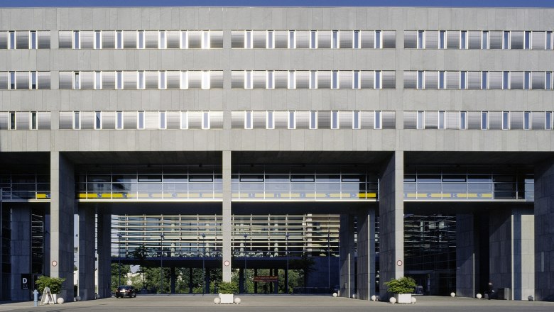 Architektur Ausstellungsbruecke, &copy; Bruno Klomfar