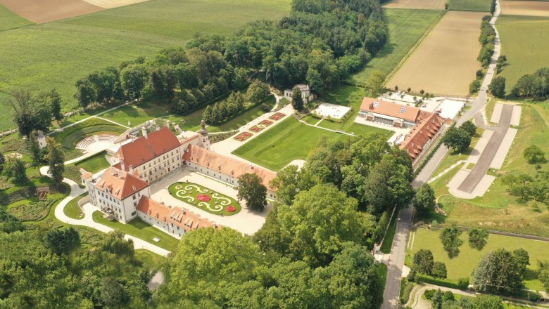 Schloss Thalheim