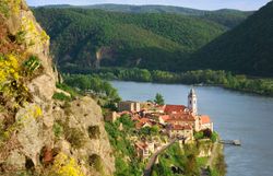 Dürnstein im Frühling