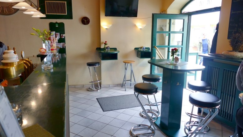 B&B Beer and rolls, &copy; Marketing St.P&ouml;lten GmbH